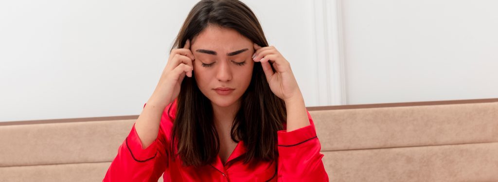 Chronic migraine symptoms