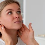 11 Early Signs of Thyroid: A Complete Guide to Know Early signs of thyroid problems